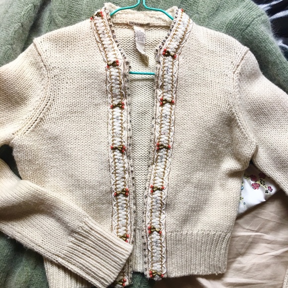 🕯❄️ Beaded Cardigan ❄️🕯 - Picture 3 of 8